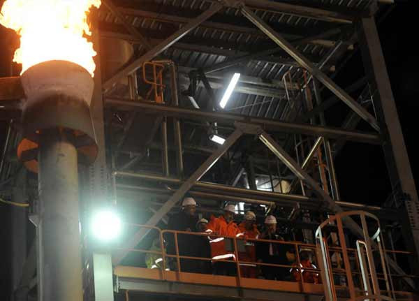 Bakan Yıldız madencilere yemek ikram etti - Resim: 4