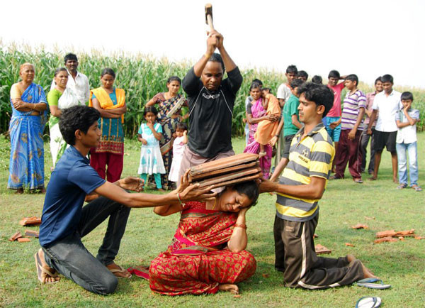 Acı hissetmeyen kadın görenleri şaşırtıyor! - Resim: 1