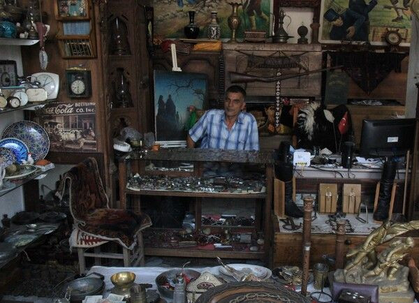 Merakı dükkan açtırttı! Kocaeli'de görenler şaştı kaldı: İzin verseler eve gitmem - Resim: 1