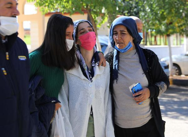 Gaziantep'ten üzüntüye boğan haber! Babasının yemek yemediği için dövdüğü Elif hayatını kaybetti - Resim: 0