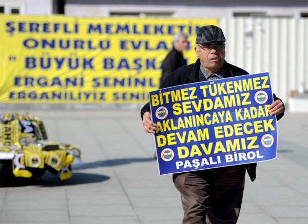 Başkan çıkmazsa katliam çıkar - Resim: 1