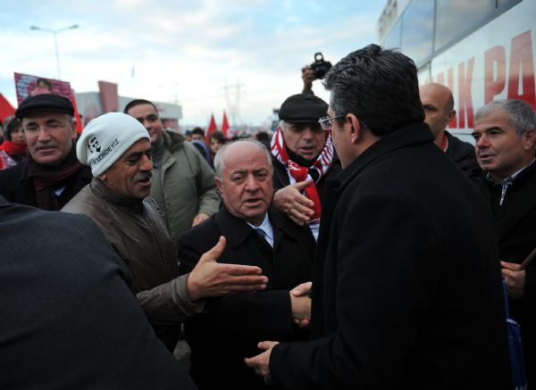 Silivri Cezaevi'nde izdiham var! - Resim: 4