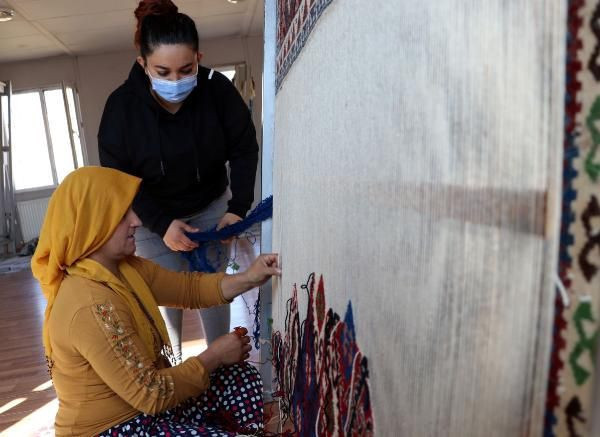 Van'da 80 kadın üretiyor Avrupa'dan sipariş yağıyor! Fiyatı cep yakıyor - Resim: 2
