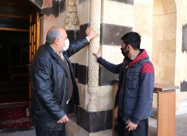 Turistler akın etti! Gaziantep'teki camideki düzenekler görenleri şaşırttı sebebi ise... - Resim: 2
