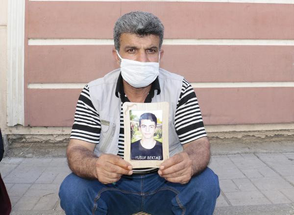 HDP önündeki ailelerden Kemal Kılıçdaroğlu'na, 'Demirtaş' tepkisi - Resim: 2