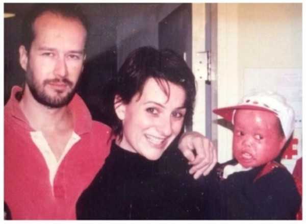 Anne dış görünüşü nedeniyle bebeğini terk etti 20 yıl sonra ise... - Resim: 3