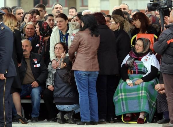Akşam doğum yaptı sabah şehit uğurladı! - Resim: 4
