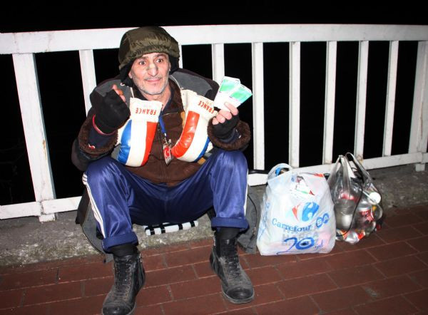 Milli boksör sokaklara düştü - Resim: 1