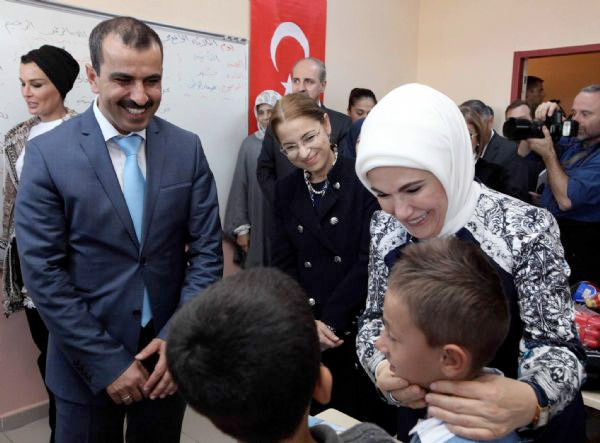 Emine Erdoğan'ı ağlatan dua - Resim: 2