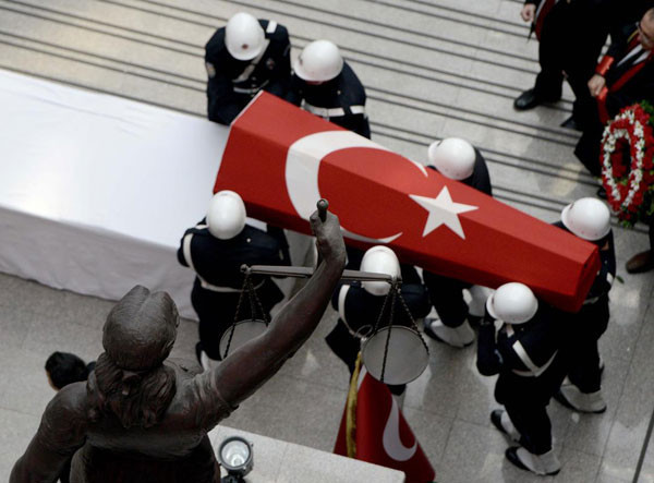 Şehit Savcı Mehmet Selim Kiraz'a veda - Resim: 4