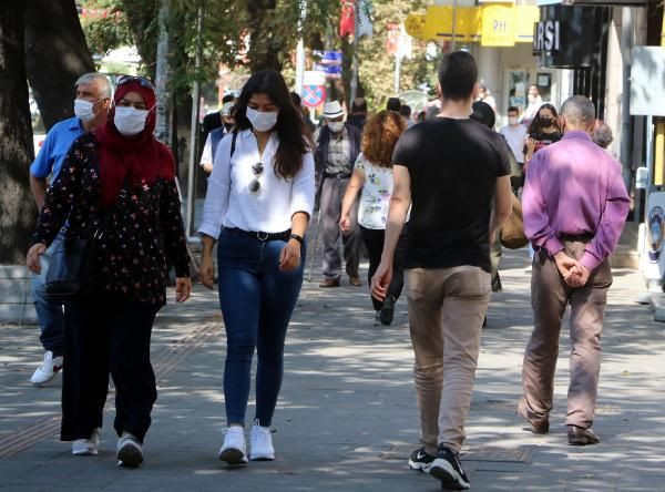 Kısıtlamalarla gündemde olan Zonguldak'ta koronavirüsü takan yok! - Resim: 3
