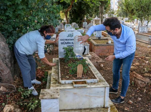 Antalya'da dövülerek öldürüldü! Hayatı kabusa döndü: Korkudan mezarına gidemiyor - Resim: 1
