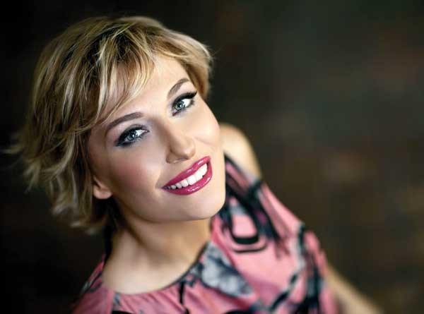 Gülse Birsel yeni sitcom ile dönüyor - Resim: 2