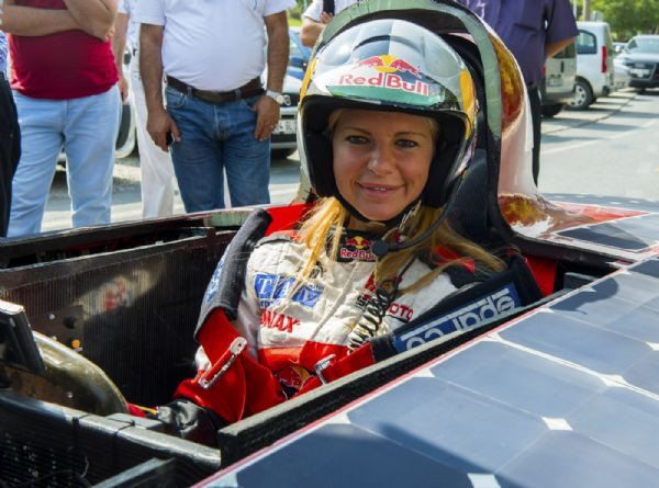 İşte güneş enerjili otomobil - Resim: 1