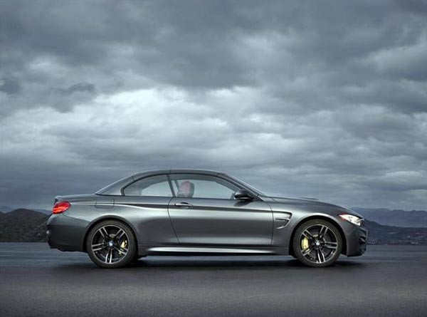 BMW M4 Cabrio New York Otomobil Fuarı'na hazır! - Resim: 2