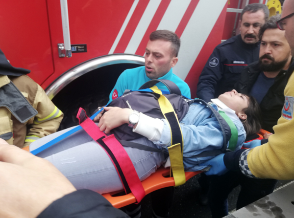 İstanbul Haramidere'de metrobüs kazası: Yaralılar var - Resim: 3