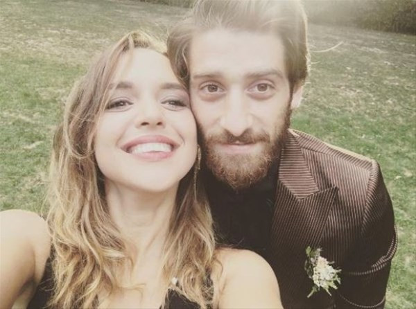 Oyuncu çift boşanıyor mu? - Resim: 1