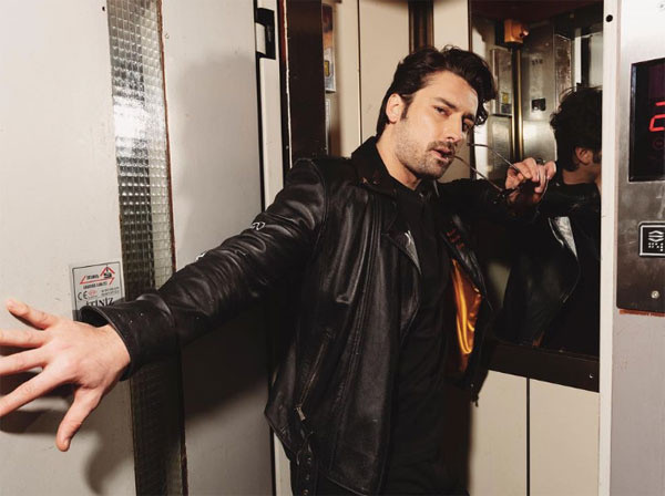 Alp Navruz'a adeta teklif yağdı! 30 proje içinden bakın hangisini seçti - Resim: 1