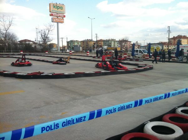 Go-kart pistinde başı koptu! - Resim: 3