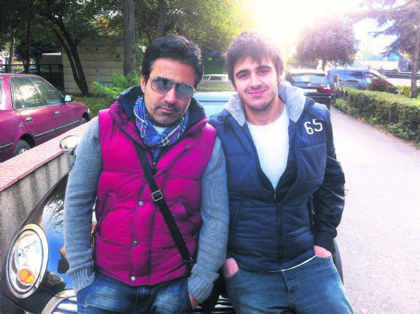 Emrah'ın oğluna yaptığına bakın! - Resim: 3