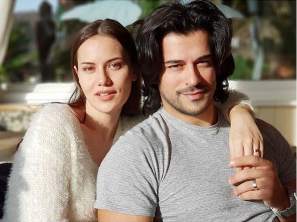 Burak Özçivit ve Fahriye Evcen'e rekor teklif! 1 haftalık bebek milyoner olacak - Resim: 4