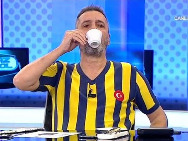 Ahmet Ağaoğlu'na verilen ceza eleştiri konusu oldu - Resim: 0