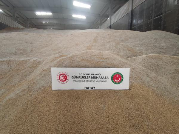Vatandaşa yedireceklerdi! Hatay'da 5 bin ton ele geçirildi - Resim: 0