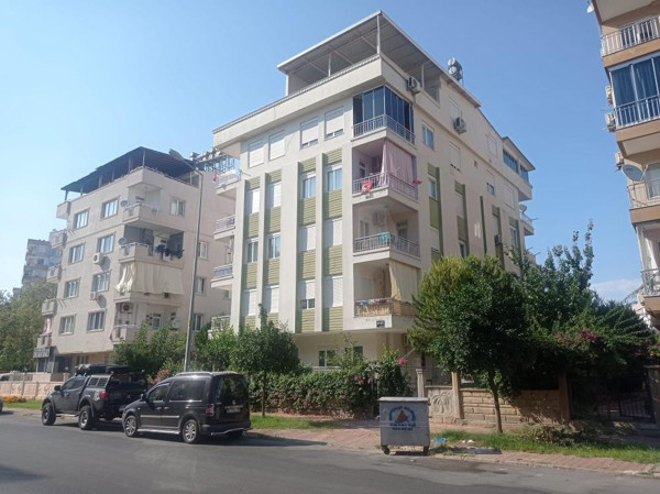 Antalya'da işe gelmeyince acı gerçek ortaya çıktı! Eve girenler şok oldu - Resim: 0