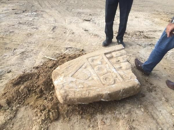 Okul temeli kazısında kepçeye takıldı! Korumaya alındı Roma dönemine ait - Resim: 1