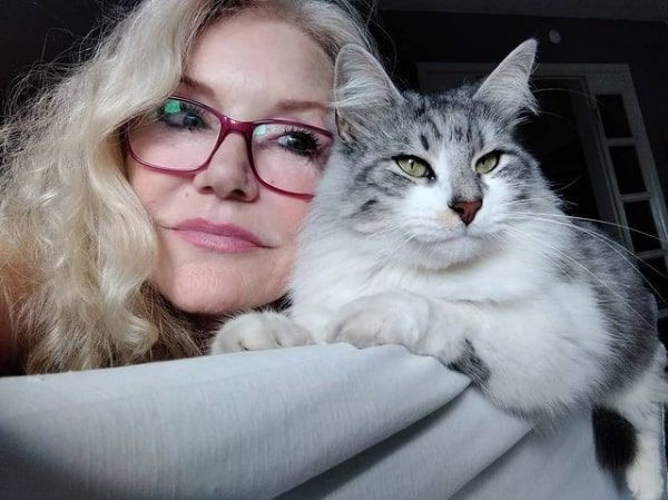 Suna Yıldızoğlu babasının cenazesine internet üzerinden katılacak - Resim: 1