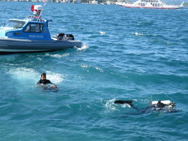 Beykoz'da denizde akıntıya kapılan iki çocuktan biri kayboldu - Resim: 0