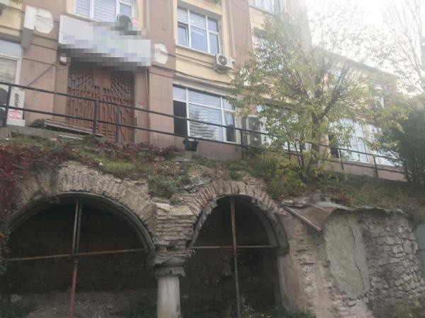 Beyazıt'ta 1600 yıllık sarnıca metal ayak desteği - Resim: 2