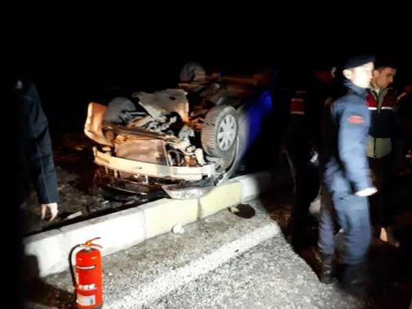 Denizli Tavas'ta dehşet veren kaza: 3 ölü 2 yaralı - Resim: 0