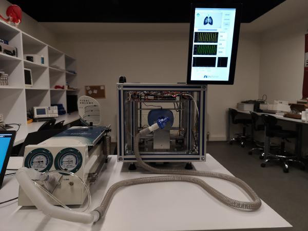 Türk mühendislerden yerli solunum robotu - Resim: 2