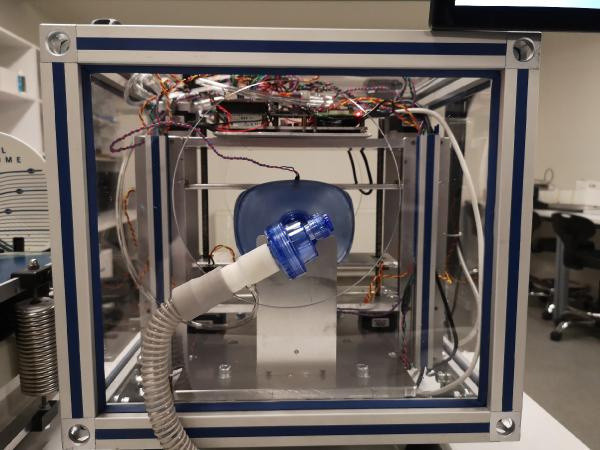 Türk mühendislerden yerli solunum robotu - Resim: 0