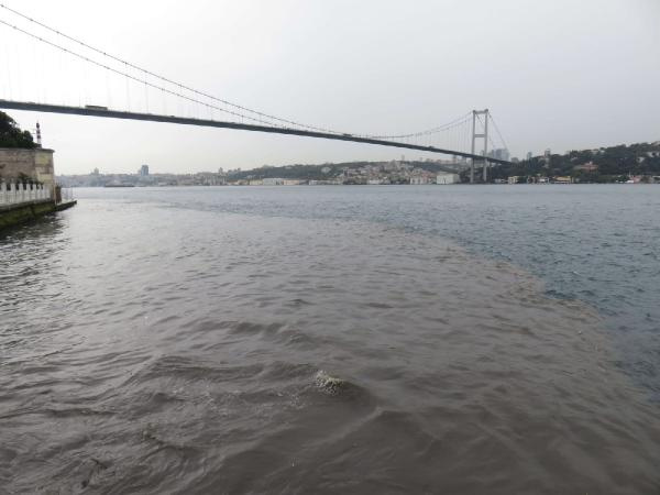 İstanbul Boğazı'na çamur aktı! Bu hale geldi - Resim: 0