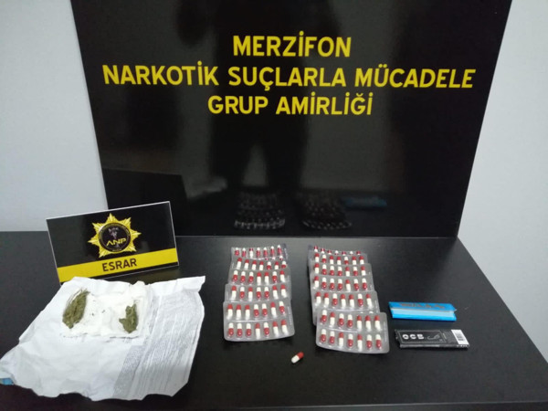 Amasya'da şüphe üzerine durduruldu! 155 adet ele geçirildi - Resim: 0