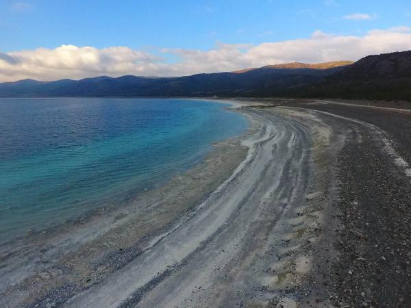 Salda Gölü, kuraklık nedeniyle 10 yılda 30 metre çekildi - Resim: 2