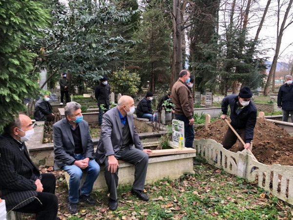 Kocaeli'den yürek yakan haber! Yaşlı çift 5 saat arayla öldüler - Resim: 0