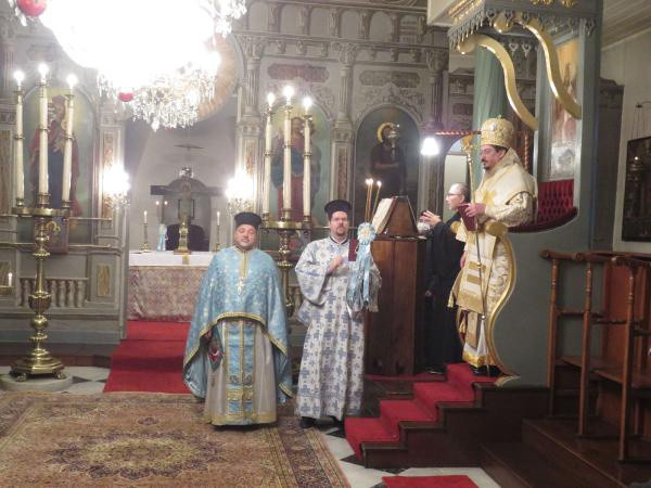 İstanbul'da denizden çıkarmak için sadece 1 kişi atladı! Geniş güvenlik önlemi alındı - Resim: 0