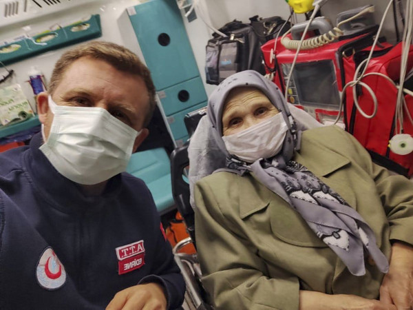 Naim Süleymanoğlu’nun annesi Türkiye’ye getirildi - Resim: 0