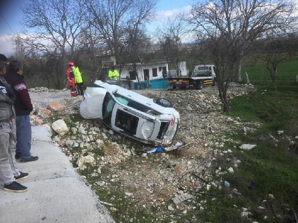 Muğla'da iki otomobil çarpıştı: Yaralılar var - Resim: 0