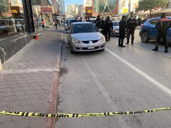 Adana'da fotoğrafını koyup intihara kalkıştı! Dinlediği şarkı şaşırttı - Resim: 0