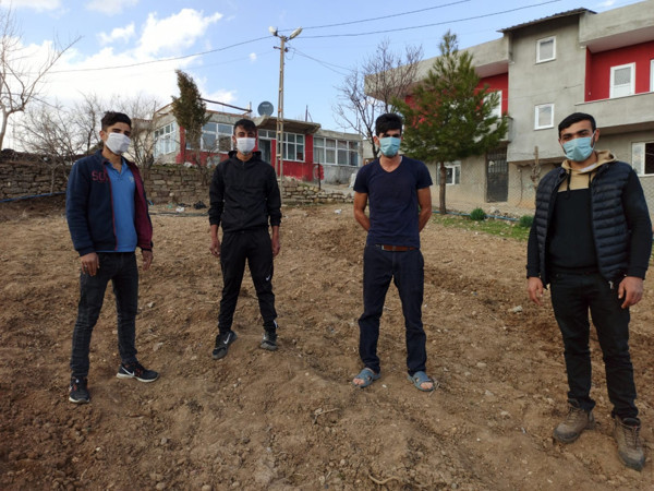 Siirte bu köyde yaşayanların kimliğini görenler şaşıp kalıyor - Resim: 1