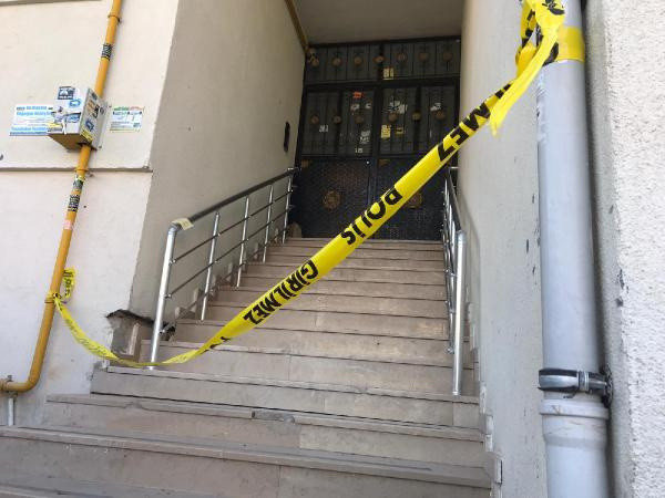 Gümüşhane’de 8 katlı apartman karantinaya alındı! Valilik açıkladı - Resim: 0