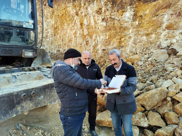 Tunceli Belediyesi'nden 'ihalesiz çalışma' kararı - Resim: 0