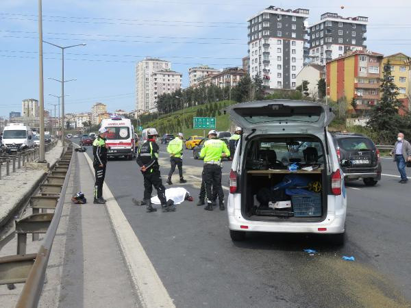 Motosiklet sürücüsü metrelerce sürüklendi hayatını kaybetti! İstanbul'da trafik kilitlendi - Resim: 1