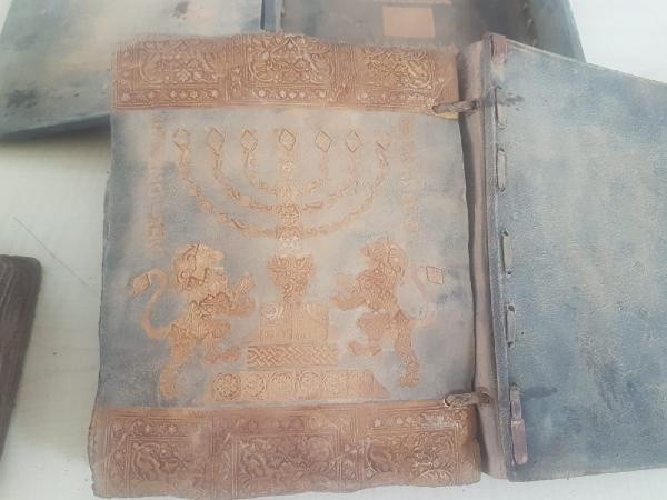 500 bin dolara satacaktı! Şanlıurfa'da operasyonda ele geçirildi - Resim: 1