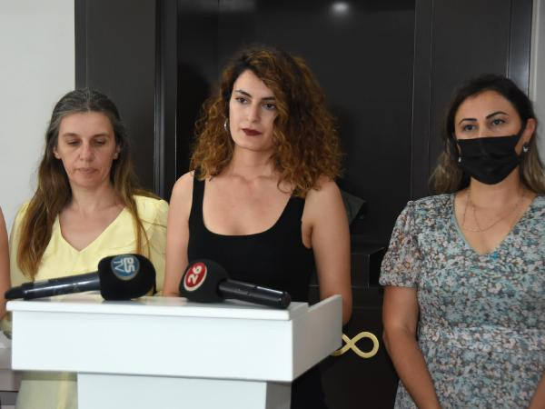 Eskişehir'de eski eşini başına satırla vurup öldürdü! Gece erkeklerle karşılıklı... - Resim: 2