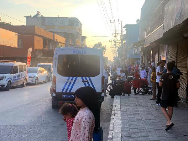 Adana'da oğluna kendini siper etti kanlar içinde kaldı! Sebebi ise... - Resim: 1